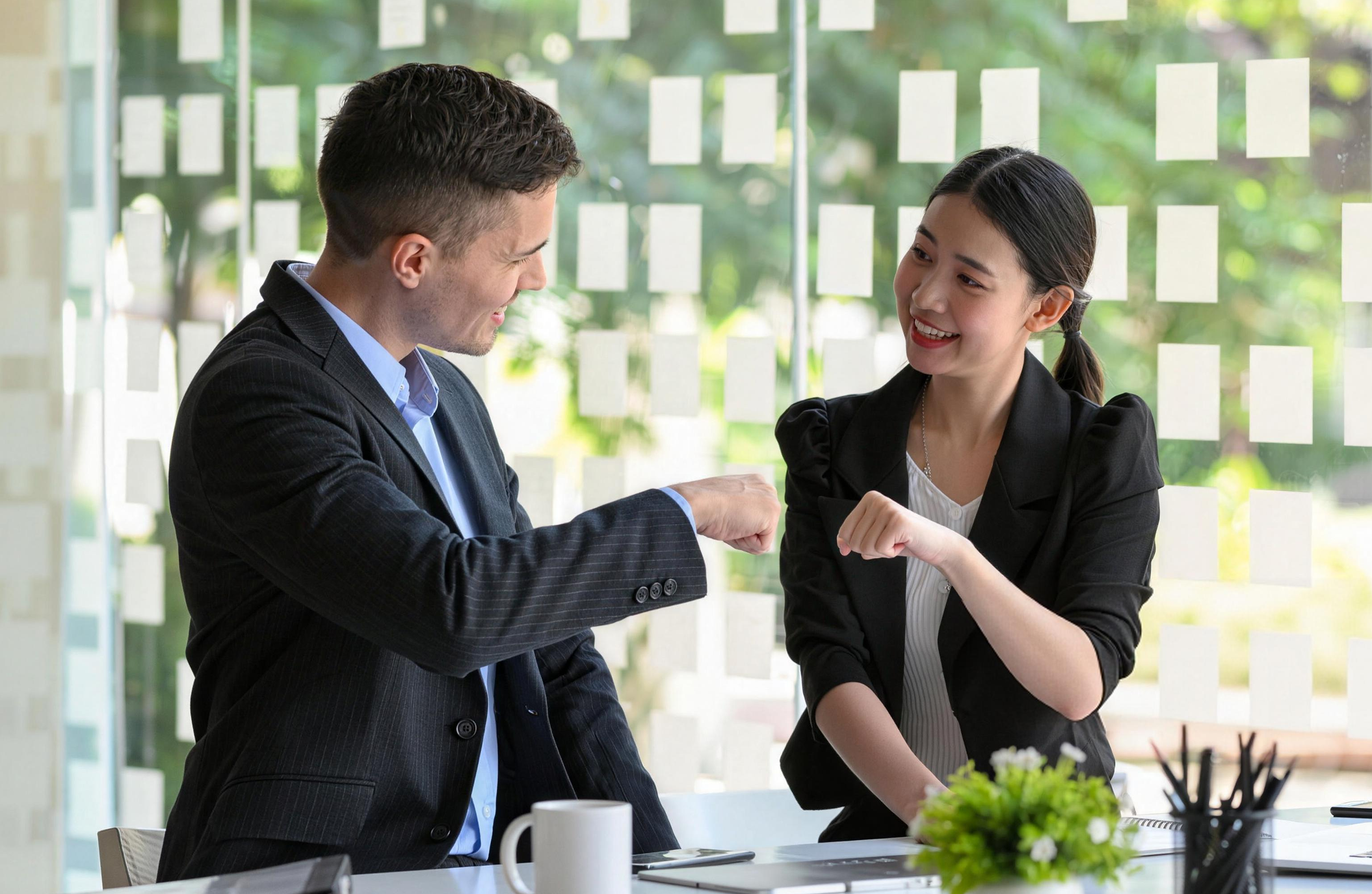 从&ldquo;独自摸索&rdquo;到<span>&ldquo;被托举前行&rdquo;</span>